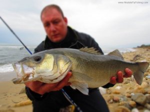Рыбалка в Греции на лаврака.jpg