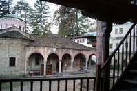 вид сверху на Троянский монастырь.JPG